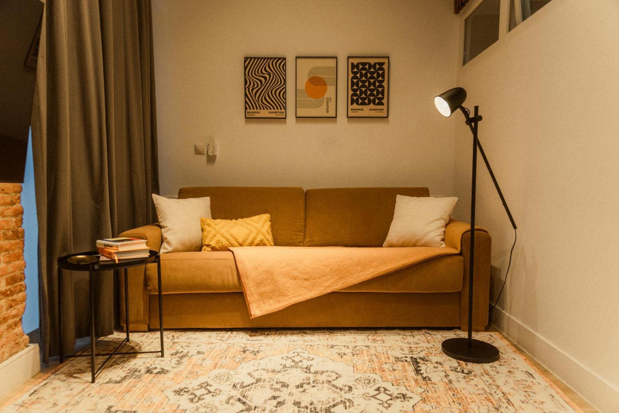 Unique Nyc Style Loft In The Heart Of Madrid — Photos 1
